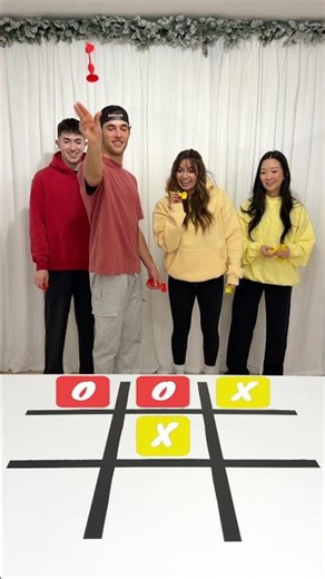 Sticky Tic Tac Toe Battle!