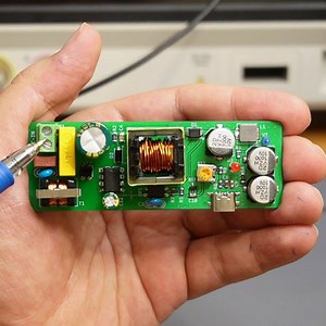 85V-260VAC to 5VDC-2.5A Flyback SMPS