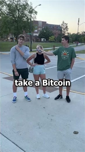 Bitcoin or cash? College students choose!