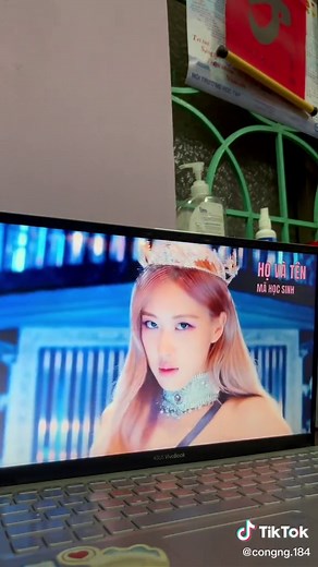 Giới thiệu thành viên nhóm sao cho ngầu 🙆‍♂️