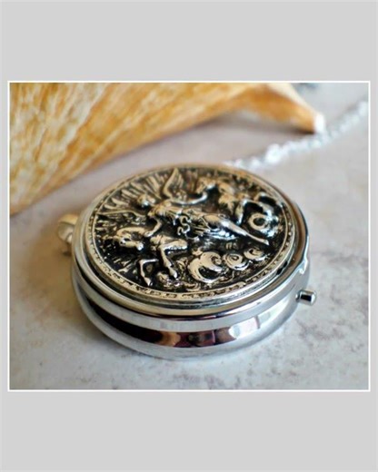 Angel and Horse Medalion Music Box in Silvertone