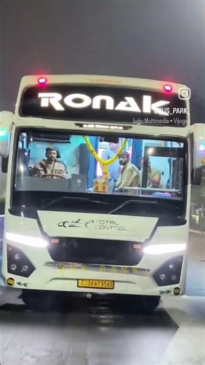 ronak travels brend new bus add with air suspension#viral#ytshorts#travel
