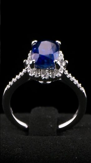 Mira este anillo! Esto podría ser un detalle para alguien muy especial | Maestros Joyeros