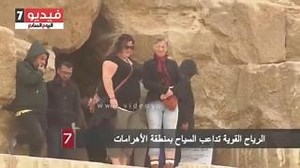 Raffiche di vento in Egitto: la causa dell’incidente alla mongolfiera