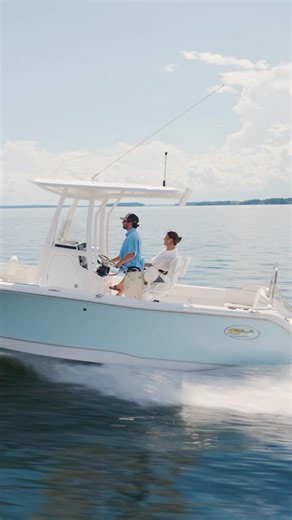Taking a ride on the Ultra229🔥🤝 #Seahuntboats #seahunt #yamahaoutboards #jlaudio #gatorstep #gemluxfishing #centerconsolesonly #centerconsole #garminmarine | Sea Hunt Boat Company