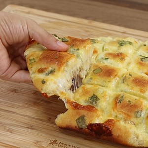 1.9M views · 26K reactions | This cheese bread is the best I've ever had! | Recipe Manual | Facebook