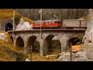 Modelleisenbahnanlage der Schweizerischen Graubündenbahn - Schmalspurbahn in Spurweite H0
