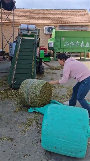 Silage Baling in Livestock Farming: Real-World Benefits