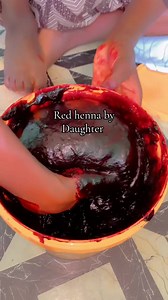 Beautiful Red Henna Designs for Hands | Henna Art Inspiration