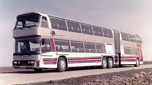The Neoplan Jumbocruiser Was a Double-Decker Slinky Bus for Over 100 Passengers