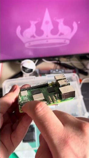 مكونات اصغر بي سي 3 raspberry pi #السعودية #العراق #مصر #قطر #سوريا #الاردن #اكسبلور #لايك #اشتراك