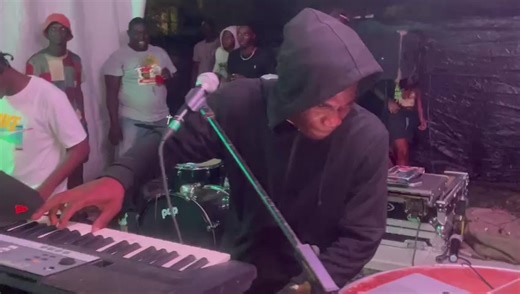 C4 BAND Live at BONFIRE🔥🔥🙌🏽🙌🏽 ……SHAKE IT TO THE MAXX🕺🏽🕺🏽🔥……..#fyppppppppppppppppppppppp#antigua🇦🇬#viralvideos#C4Band