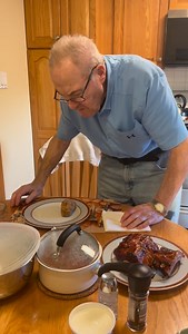 There’s just something special about watching Opa build his perfect BBQ plate — tender ribs, a fluffy baked potato, a scoop of baked beans, and delicious coleslaw 🤍 It’s not just food — it’s family, love, and a little bit of tradition passed down with every bite. The way he takes his time, the quiet joy as he eats… it’s a simple moment that says “home.” Because sometimes, the coziest memories are made right at the dinner table 🍂✨ 👨‍🍳💭 Good food, good company, and stories that never get old.