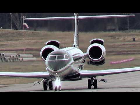 NEW GULFSTREAM G700 Arrives From SLC - LOOK WHO’S COMING OFF THE PLANE!