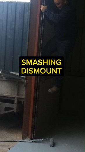 That's what you call using your head #fyp #builders #construction #constructionlife #fails #foryou | On The Tools