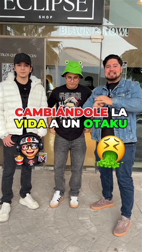 Diego Pineda on Instagram: "¡Cambiándole LA VIDA a un OTAKU!🇯🇵🍣🥢 #ropa #boutique #tenis #playeras #mty #cdmx #sneakers #tshirts #hypestore #hype #natanaelcano #gabitoballesteros #titodoublep #luisrconriquez #pesopluma #netonvega #corridostumbados #eclipseshop #eclipse #sketch #humor #gustambo #stream #adrianozendejas #manga #anime #otaku"