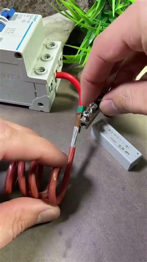 How To Connect Copper And Aluminum Wire #ideas #wire #connector #shorts