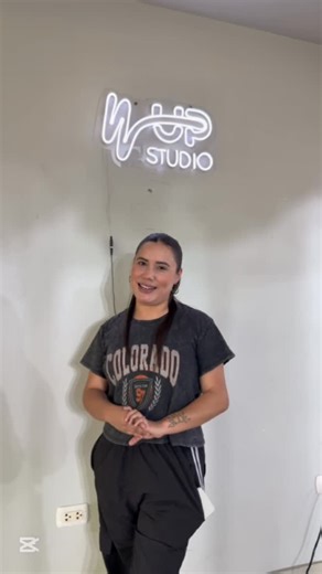 | Baile fitness | Fight training |Reggeaton Class| on Instagram: "¡Este verano 2026, regálale a tu niño algo más que vacaciones Regálale movimiento, confianza, disciplina y diversión! 🫶🏻✨ En Glow Up Studio abrimos nuestro TALLER DE VERANO - BAILE MODERNO KIDS 👧🏻 👦🏻 a cargo de nuestra instructora @andreeafg para niños a partir de 6 años donde aprenderán: Expresión corporal 🎈 * Trabajo en equipo🎈 + Seguridad y autoestima🎈 📆Lunes y viernes 11:00 a.m. - 12:00 p.m. Inicio: 5 de enero Mensua