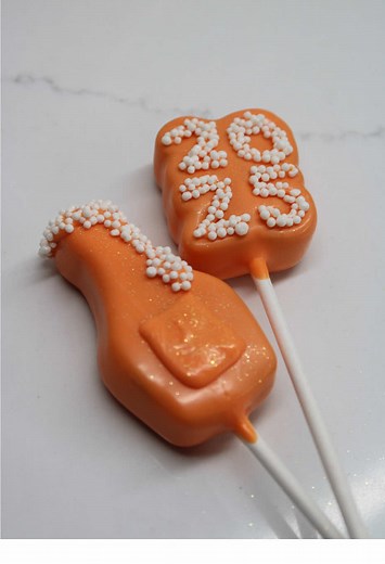 pop the champagne class of 2025, it’s almost your time!!! 🎓🍾 graduation cake pops made easy with @Daisy Makes embossed 2025 cutter & champagne bottle! you can use code MAINSTREET10 at checkout for a discount 🥳