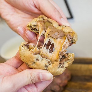 Eat chocolate chip cookies stuffed with butter tarts at this Toronto bakery 🍪 | blogTO
