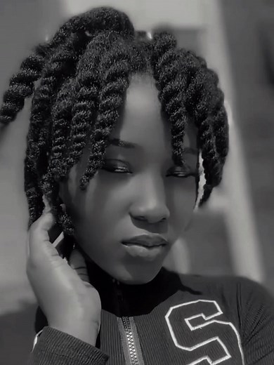 Look Alike — Ebony full lyrics and song details