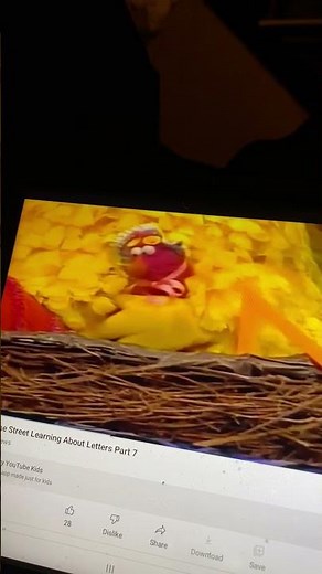 Sesame Street Letter N Nest Nap