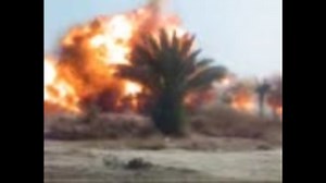 車爆弾が大爆発