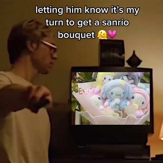 Link in bio to purchase💘 #sanriobouquet #sanriocore #mymelody #giftsforher #valentinesday #xybzca #viral