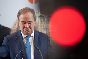 Er hat viele in der Not enttäuscht: Warum Laschet kurz vor der Wahl tief in der Zwickmühle steckt