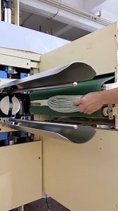 331K views · 1.6K reactions | Bedsheet Packing Machine...... | Ravi Kumar Singh | Facebook