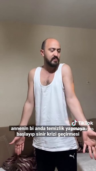 annenin bir anda temizlik yapmaya başlayıp sinir krizi geçirmesi #komikvideolar #keşfet #fyp #komedi #oğuzhanalpdoğan