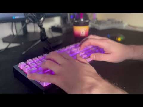 Monsgeek M1 V5 TMR with KeebzNCables Ice Kachang linear switches, Cerakey Glossy V2 ceramic keycaps