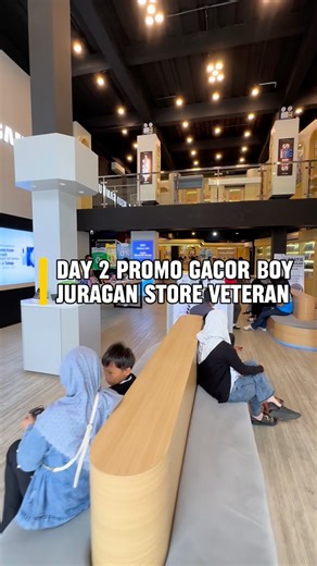 Juragan Store Veteran on Instagram: "- BESOK, SELASA START PROMO JAM 14:00 WITA (Berakhir di 15:00 WITA Untuk Android) - STOK PROMO 100 UNIT LEBIH - ⁠TIDAK DIUNDI - ⁠GARANSI RESMI / BARU - ⁠BISA di TUKAR TAMBAH Promo Dibagi 3 Hari 25,26,27 Januari 2025! CUMA BERLAKU DI CABANG JURAGAN STORE VETERAN ! #promo #video #fyp"