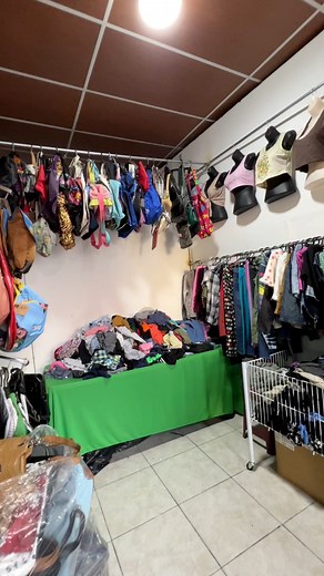 148K views · 2.3K reactions | Conoce a El Baratazo Cojutepecano un nuevo lugar en Cojutepeque donde puedes encontrar ropa americana de CALIDAD a buen precio.  | Cojutepeque Noticias | Facebook