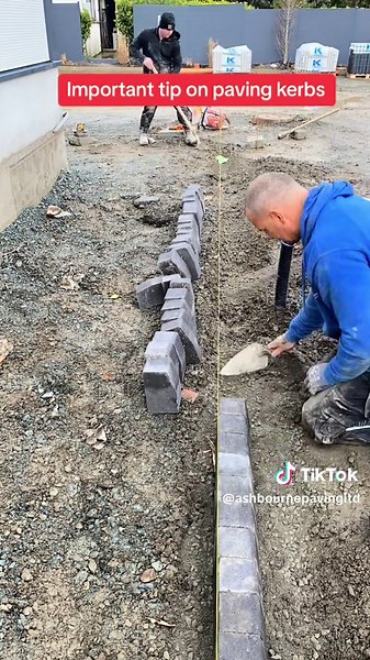 How to Lay Paving Curbs: Tips from Ashbourne Paving Contractors