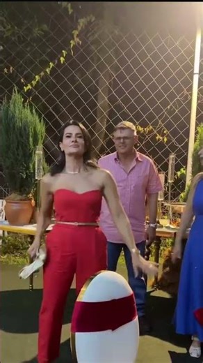 Michele Castela dançando funk #anacastela #michelecastela #shorts