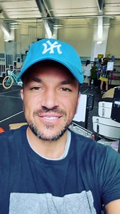 35K views · 1.5K reactions | Morning :) rehearsals @greasewestend @dominiontheatre | Peter Andre | Facebook