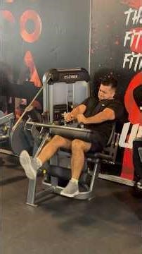 Machine Accentuated Eccentric SL Leg Curl