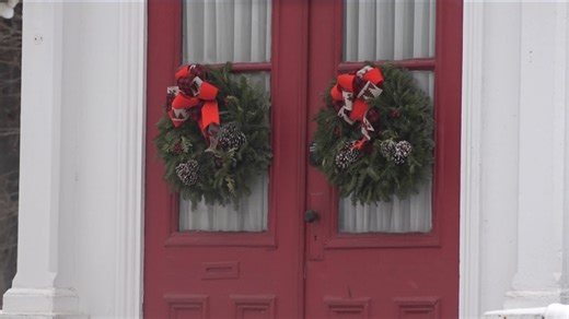 Holiday package thefts on the rise: Police urge vigilance, suggest secure delivery options