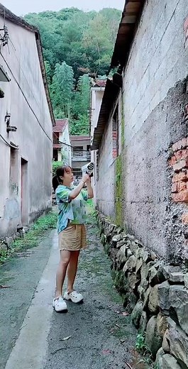 Best Solar-Powered Security Lights for Your Home.