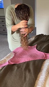 Say goodbye to bulky towels that disrupt your texture and damage your hair. The Hair Plop is a soft, stretchy wrap designed for wet hair — ideal for absorbing excess water, reducing frizz, and helping shape waves and curls before air drying or diffusing. #hairplop #hairplopping #hairplopmethod #wavyhairstyling #wavyhairroutine #wavedefinition #curldefinition #frizzyhairtip #frizzyhair | MoonstoneSeven LLC