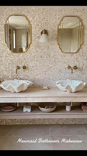 A mermaid bathroom makeover…. For @Stacey solomon So much fun creating these #giantclamshells #fyp #smallbusiness #newtotiktok #bathroommakeover #hello2023