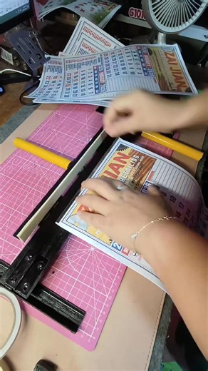 1.7K views · 13 reactions | Hahaha, abot paba ang calendar ko,藍藍 #everyoneシ゚ #foryoupagereels #printingbusiness #printing #craft #calendar #canva | Sai Can Print | Facebook