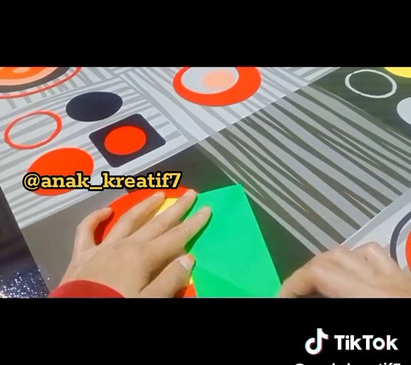 Cara Membuat Katak Lompat dari Kertas Origami