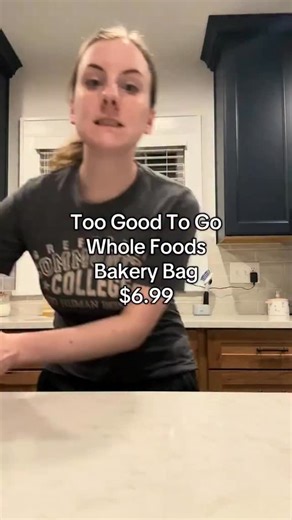 3llie on Instagram: "HOW TO DO THIS: Download the Too good to go app to see what options are available in your area. The concept of Too good to go is to reduce food waste so most of the items will be at their sell by date and potentially after. If this bothers you please do not use this app. If you click the store that you’re wanting to get a bag from and they are not available it should tell you the time to check back for when they upload the next bags. If you look at your map and there’s nothi