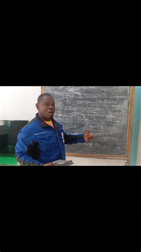 1.7K views · 22 reactions | Comment se passe là programmation immo off des calculateurs moteurs, si tu souhaites connaître davantage inscris-toi maintenant en ligne ou presentielle Au CFP mecatronique Duvalier automobile . Les inscriptions se poursuivent tous les jours ouvrables. WhatsApp au 00237 6 73 08 39 33 | Duvalier automobile | Facebook