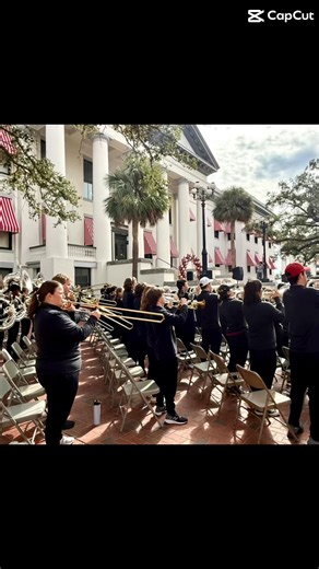As a proud alumnus of Florida State University, it was an honor to celebrate FSU Day at the Florida Capitol, this week —recognizing the university’s lasting impact on our state and the leaders it continues to produce!! GO NOLES----->> | Corey Simon