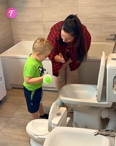 153K views · 431 reactions | Mom Teaches Clever Hygiene Tips | Tips & Tricks | Facebook