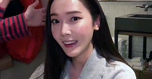 Vogue Takes Us Behind The Scenes With Jessica At NYFW