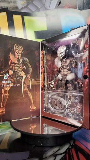 12 reactions | NECA PREDATOR figures are available at Out The Box  #NECA #PREDATOR | Out The Box | Facebook